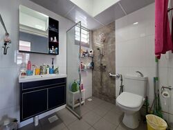 Blk 228B Ang Mo Kio Court (Ang Mo Kio), HDB 5 Rooms #544502061
